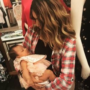 Meet your Posher, Gabriela